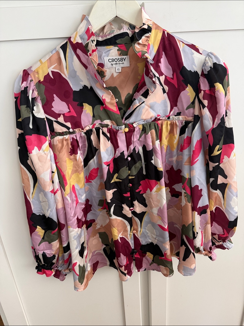 CROSBY by Mollie Burch Pink, Burgundy & Black Floral Puff-Sleeve Blouse